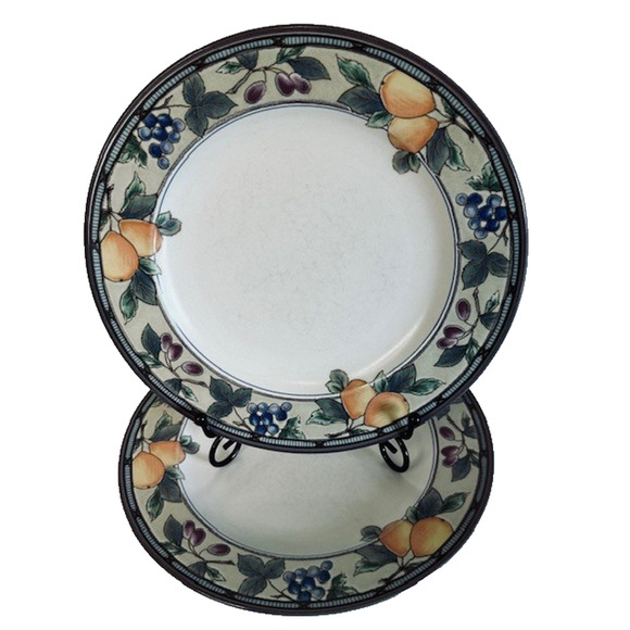 Mikasa Garden Harvest 2 Salad Plates Intaglio, Fruit & Leaves On Rim, Cream VTG - Picture 1 of 11
